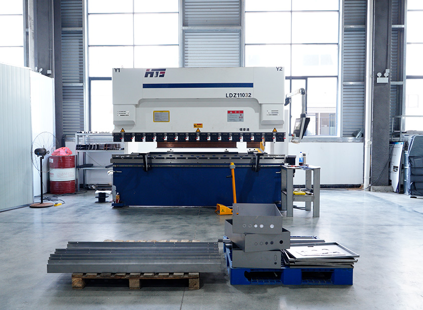 CNC High Precision Bending Machine